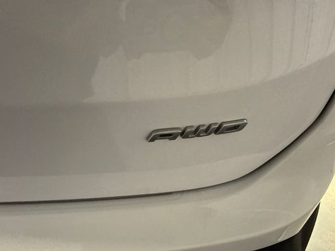 Used 2022 Ford Edge SEL w/ Convenience Package AWD/4WD image 15