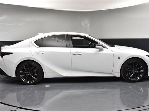 Used 2022 Lexus IS 350 F Sport image 8