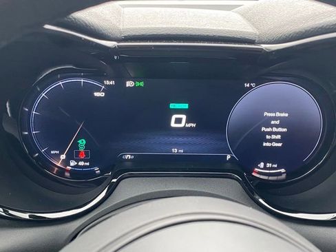 New 2024 Alfa Romeo Tonale Veloce w/ Active Assist Package image 23