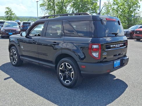 Certified 2024 Ford Bronco Sport Outer Banks w/ Tech Package AWD/4WD image 5