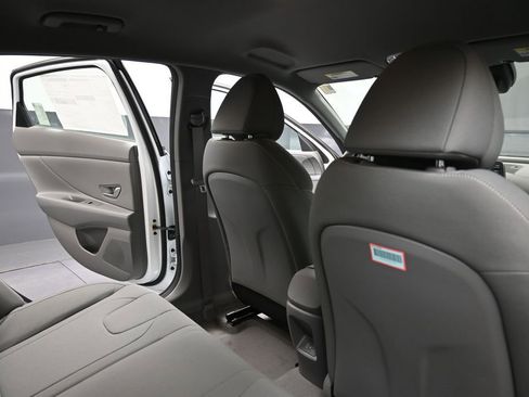 New 2026 Hyundai Elantra Sport FWD image 15