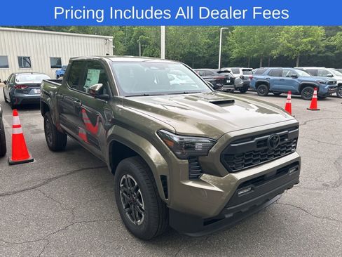 New 2026 Toyota Tacoma TRD Sport AWD/4WD image 1