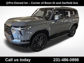 Used 2026 Lexus GX 550 w/ Accessory Package (2T) AWD/4WD 360° Tour