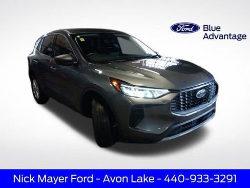 Certified 2023 Ford Escape Active AWD/4WD image 1