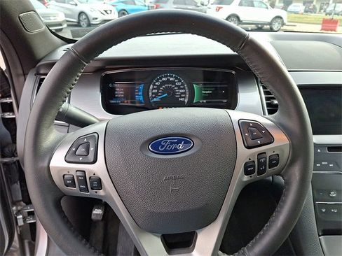 Used 2015 Ford Taurus SEL w/ Equipment Group 201A image 18