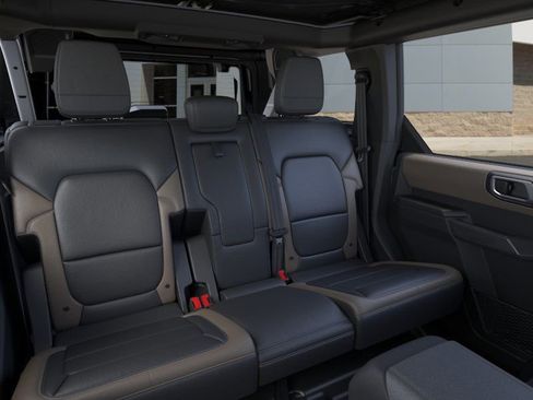 New 2026 Ford Bronco Big Bend w/ Black Diamond Package image 11
