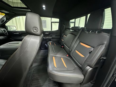 Used 2019 GMC Sierra 1500 AT4 w/ AT4 Premium Package image 18