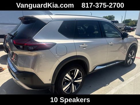 Used 2022 Nissan Rogue Platinum w/ Head-Up Display Package FWD image 3