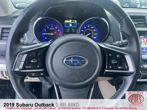 Used 2019 Subaru Outback 3.6R Limited AWD/4WD image 44