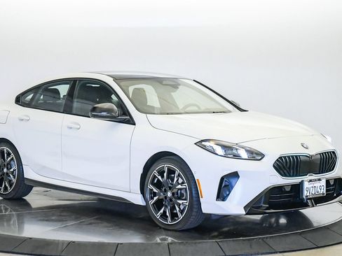 Used 2026 BMW 228i w/ Technology Package FWD image 6