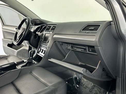 Used 2017 Volkswagen Golf Alltrack SE image 41