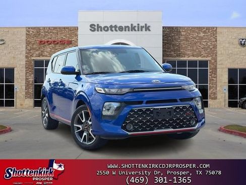 Used 2021 Kia Soul GT-Line FWD image 1