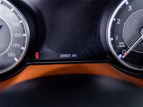 Used 2022 Maserati Levante GT image 46