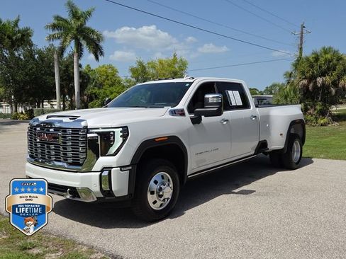 Certified 2024 GMC Sierra 3500 Denali w/ Denali Reserve Package AWD/4WD image 2