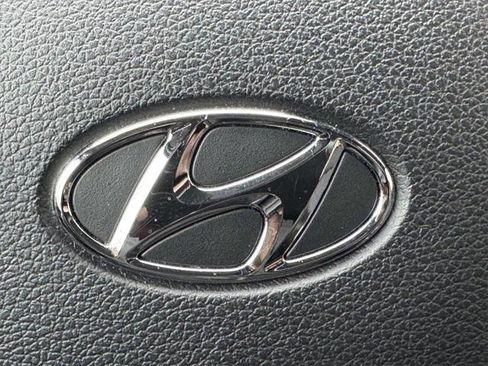 Certified 2023 Hyundai Santa Fe SEL image 30