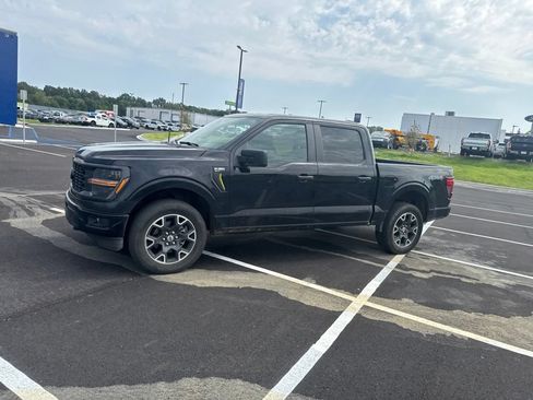 Used 2024 Ford F150 STX AWD/4WD image 7