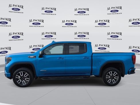 Used 2023 GMC Sierra 1500 AT4 w/ AT4 Premium Package AWD/4WD image 2