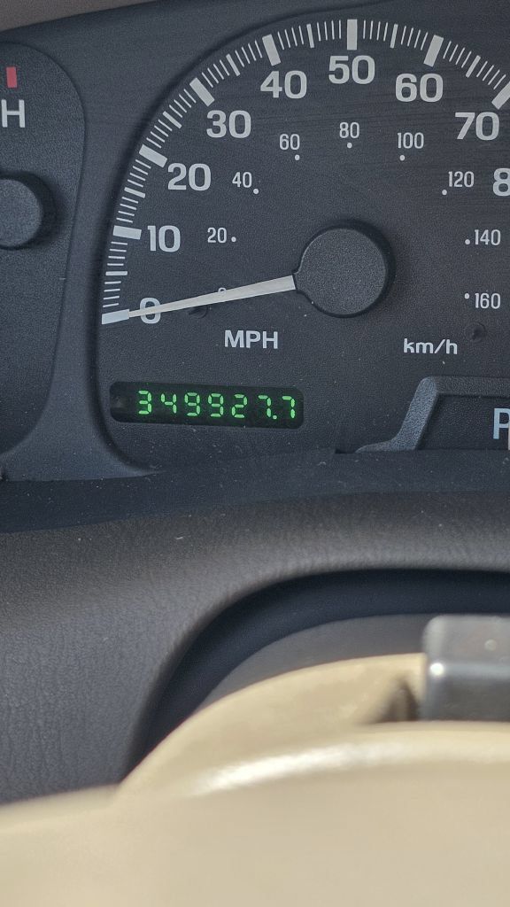 Used 2000 Lincoln Navigator 2WD image 6