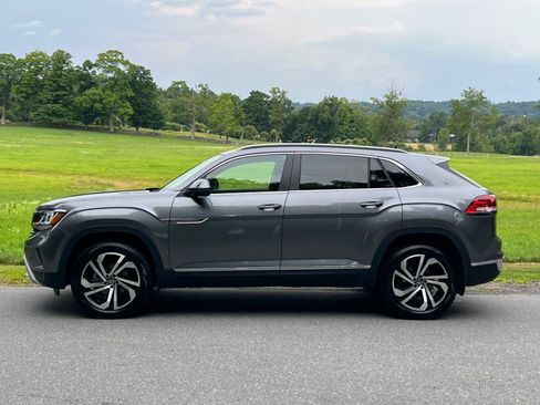 Used 2023 Volkswagen Atlas Cross Sport SEL AWD/4WD image 9