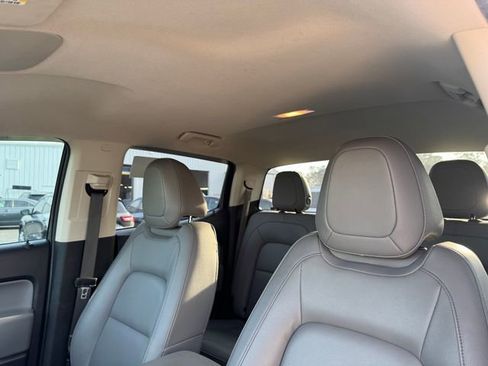 Used 2020 Chevrolet Colorado W/T w/ Custom Special Edition image 11