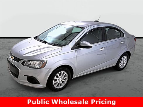Used 2019 Chevrolet Sonic LT image 1