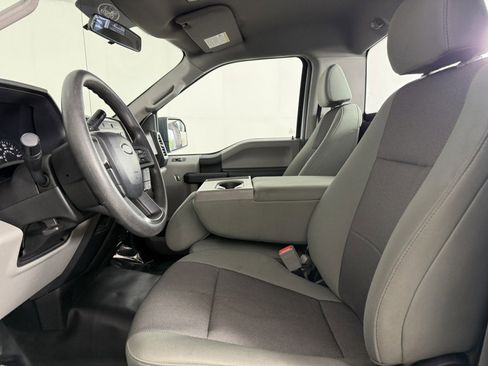 Used 2018 Ford F150 XL w/ Equipment Group 101A Mid RWD image 13