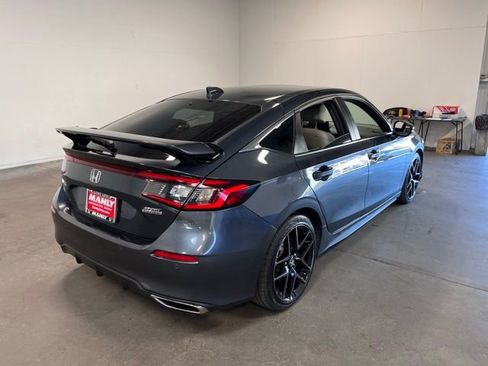 Used 2024 Honda Civic Sport Touring image 3