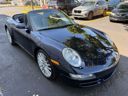 Used 2005 Porsche 911 Carrera RWD image 8
