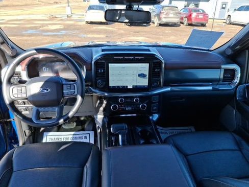 Used 2022 Ford F150 Lariat image 13