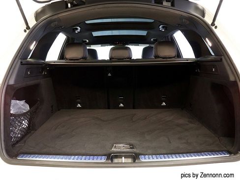 Used 2021 Mercedes-Benz GLC 300 GLC 300 image 28