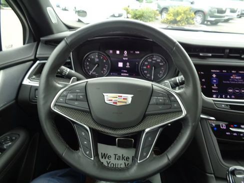 Certified 2023 Cadillac XT5 Sportv w/ Technology Package AWD/4WD image 26