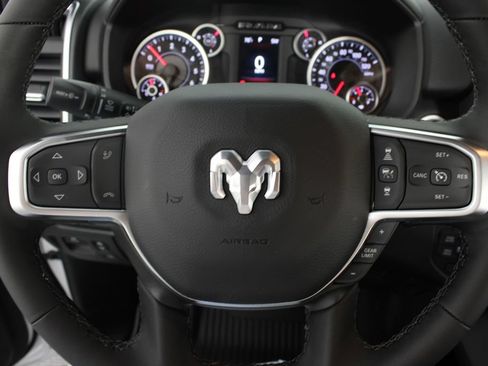 New 2026 RAM 1500 Big Horn AWD/4WD image 11