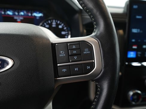 Used 2023 Ford Expedition Max XLT AWD/4WD image 32