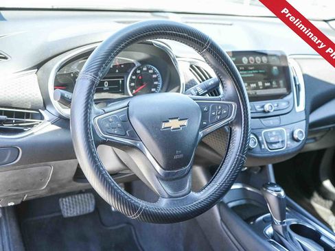 Used 2016 Chevrolet Malibu LT FWD image 15