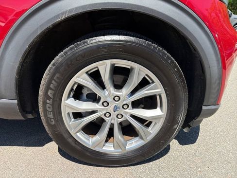 Certified 2020 Ford Explorer XLT w/ Equipment Group 202A AWD/4WD image 15