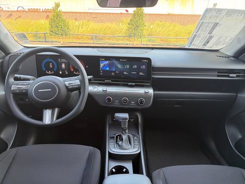 New 2026 Hyundai Kona SE FWD image 16
