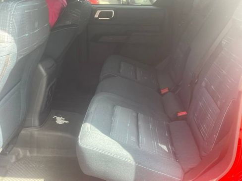 Used 2023 Ford Bronco Heritage Edition AWD/4WD image 9