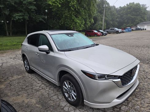 Used 2025 MAZDA CX-5 AWD 2.5 S w/ Preferred Package image 1