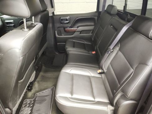 Used 2016 GMC Sierra 1500 SLE w/ SLE Value Package image 26