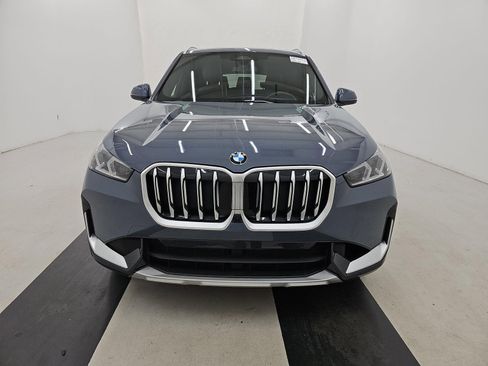 Used 2025 BMW X1 xDrive28i image 2