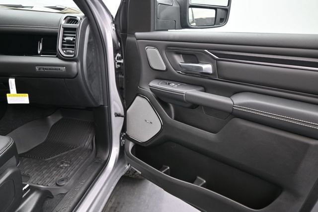 Used 2025 RAM 1500 Rebel w/ Rebel Level 2 Equipment Group AWD/4WD image 4