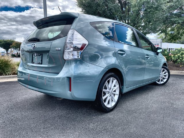 Used 2013 Toyota Prius V Five FWD image 8