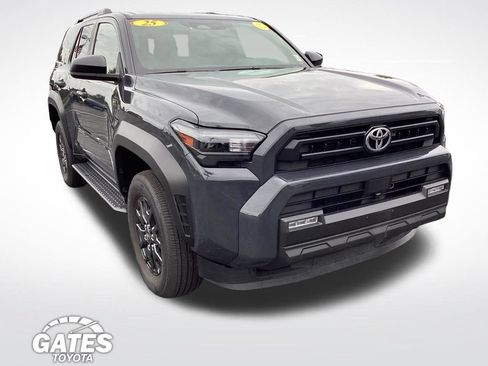Used 2025 Toyota 4Runner SR5 AWD/4WD image 1