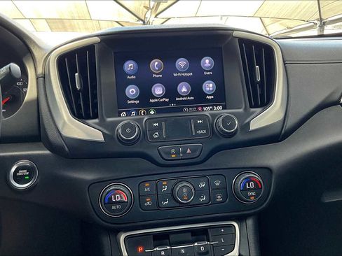 Used 2022 GMC Terrain SLT w/ Elevation Edition image 33
