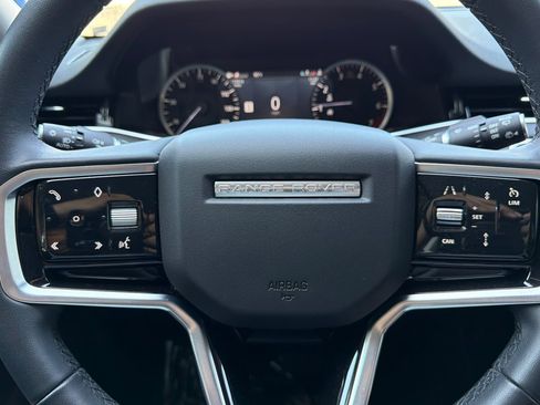 Used 2023 Land Rover Range Rover Evoque S AWD/4WD image 10