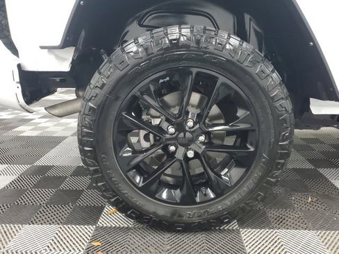 Used 2021 Jeep Wrangler Unlimited Sahara image 7