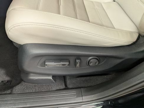 Used 2024 Honda CR-V EX-L image 18
