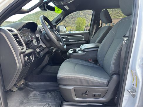 Used 2021 RAM 2500 Big Horn w/ Level 1 Equipment Group AWD/4WD image 18