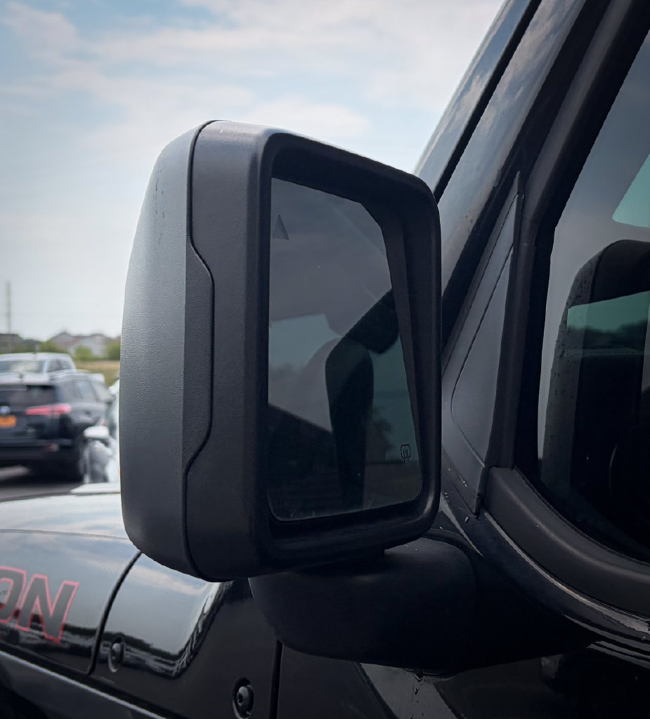 Used 2020 Jeep Gladiator Rubicon AWD/4WD image 29