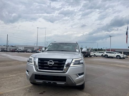 Certified 2023 Nissan Armada SV w/ Cargo Package RWD image 6
